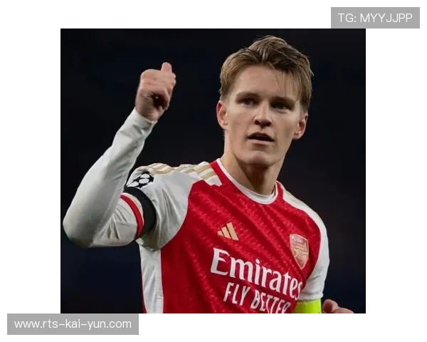 阿森纳萨卡轻伤退出训练,周末出战成疑 阿森纳萨卡轻伤退出训练,周末出战成疑